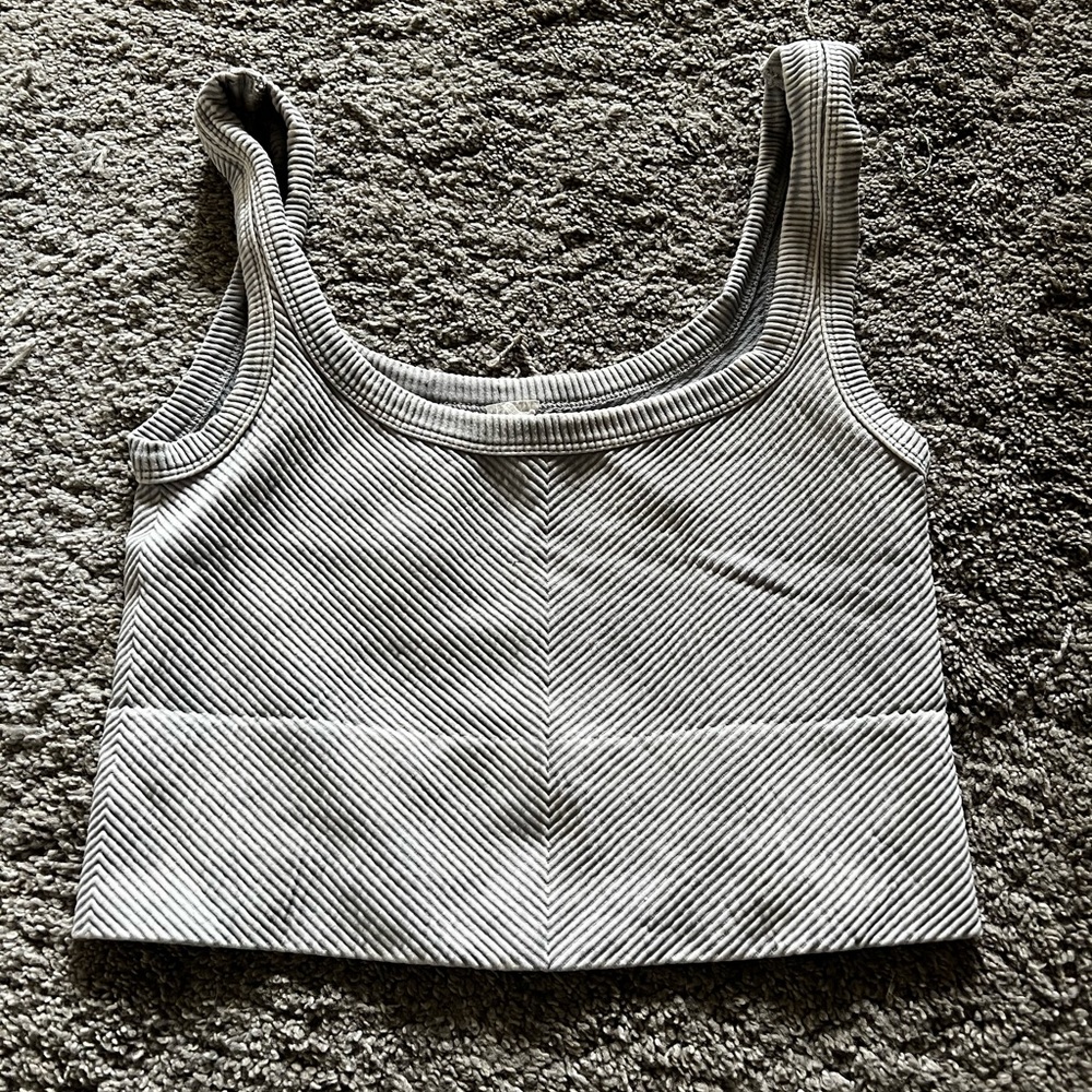 NWOT Nikibiki Top